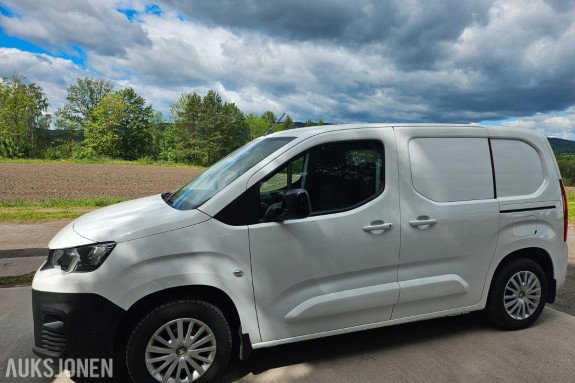 2022 Peugeot Partner 1,5 HDi 100hk L1, Nybilgaranti, Cruisekontroll, Hengerfeste
